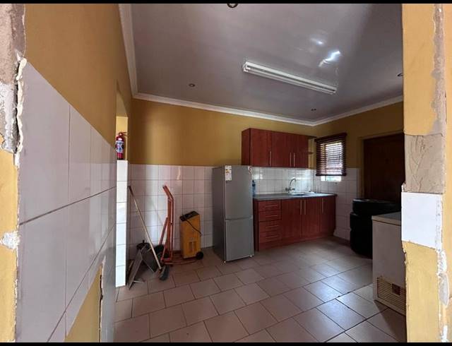 3 BEDROOM HOUSE FOR SALE IN THE ORCHARDS